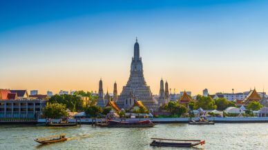 Bangkok, la capitale tra futuro e tradizione