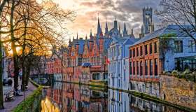 Bruges: birra, cozze e patatine fritte