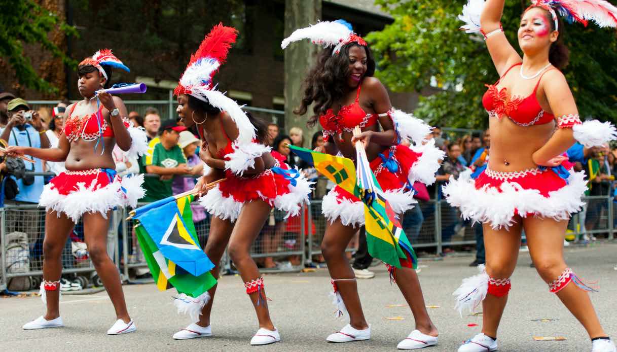 Il Carnevale di Notting Hill ad agosto: tutte le date e le attività