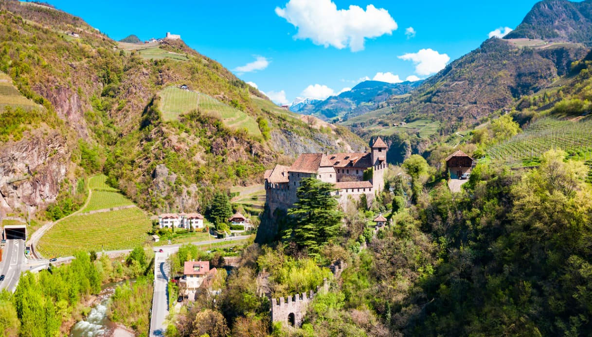 Castagne in Trentino Alto Adige la strada fino a Castle Roncolo