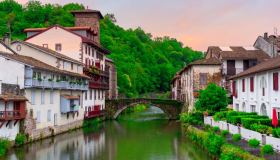 Saint-Jean-Pied-de-Port, il pittoresco borgo lungo il Cammino di Santiago