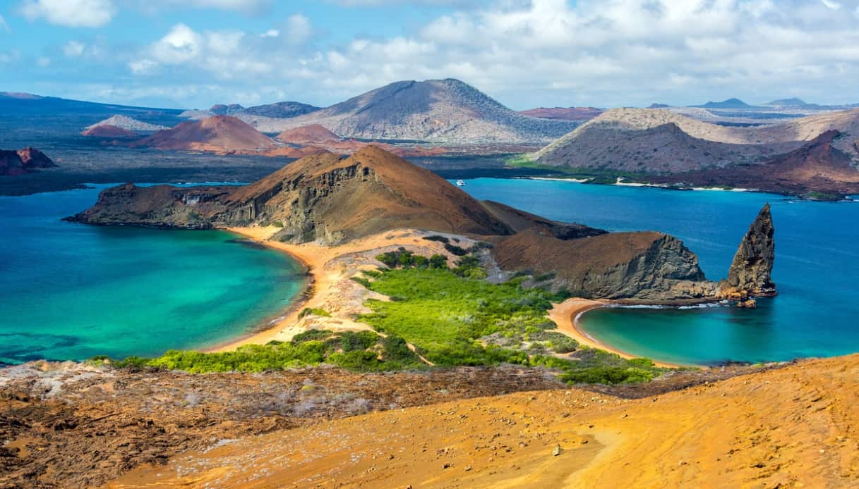 L'isola Bartolomé, paradiso delle Galapagos tra spiagge e montagne
