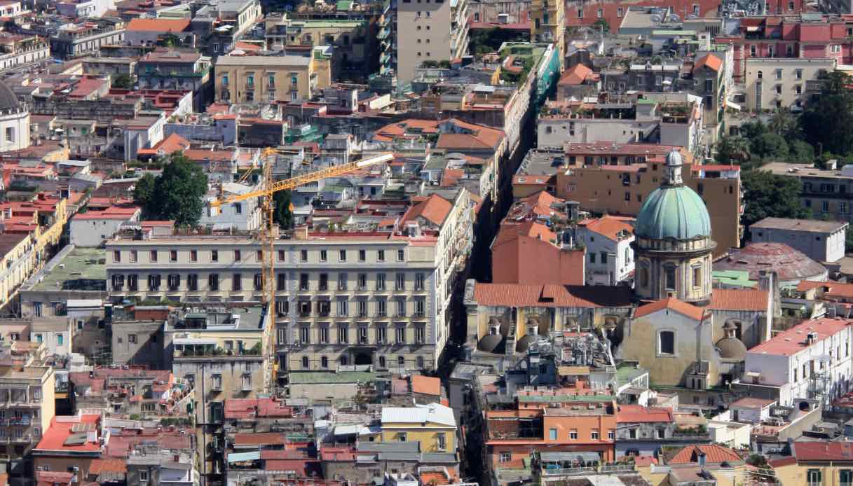 Alla scoperta di Pizzofalcone, il cuore