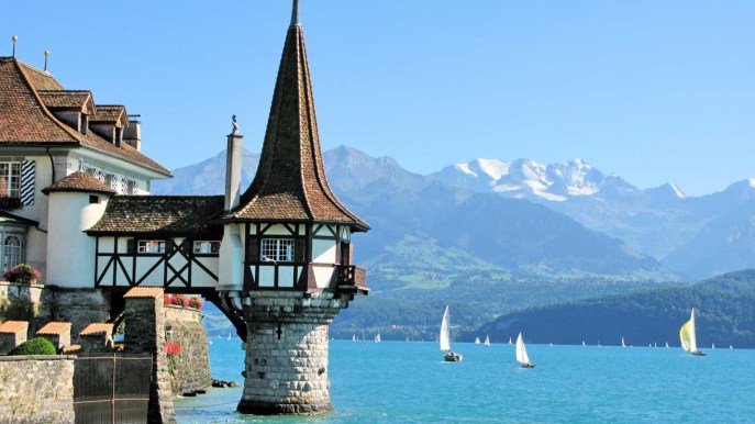 Oberhofen è il villaggio più bello della Svizzera