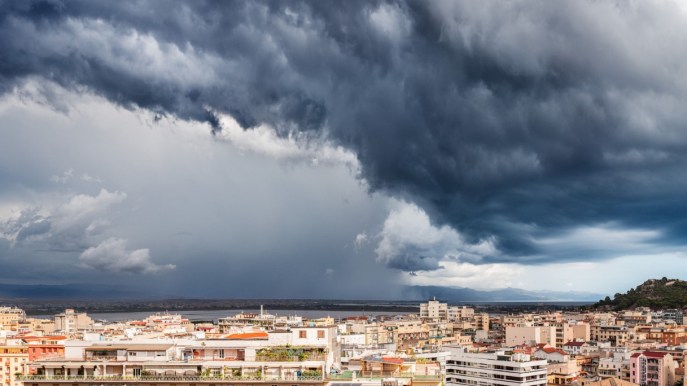 Meteo: un vortice ciclonico attraversa l’Italia