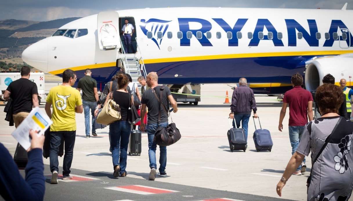 Ryanair e Wizz Air l'Antitrust blocca il supplemento sul bagaglio