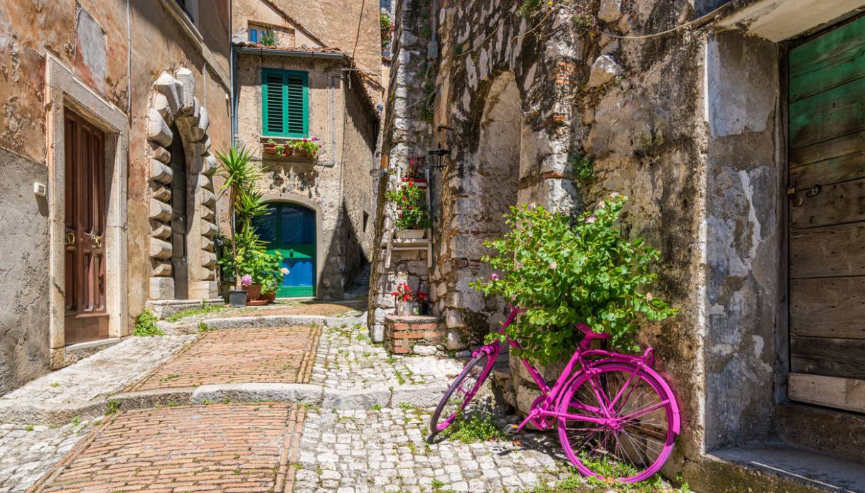 Borgo di Castro dei Volsci, Lazio