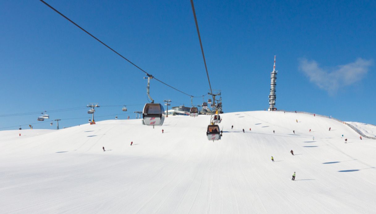 Pista da sci comprensorio di Kronplatz, nei pressi di Brunico, facilmente raggiungibile senza auto