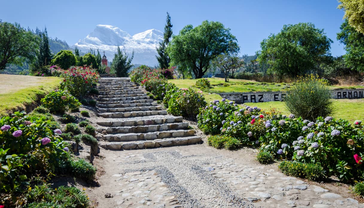 Yungay città distrutta in Perù