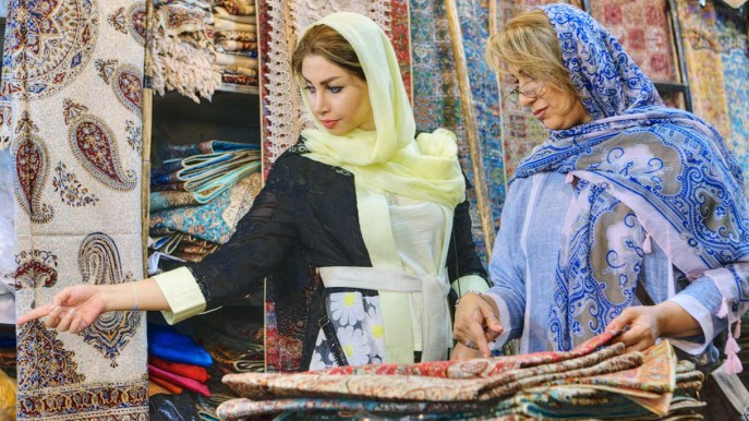 Iran al femminile: cosa sapere se si viaggia tra donne