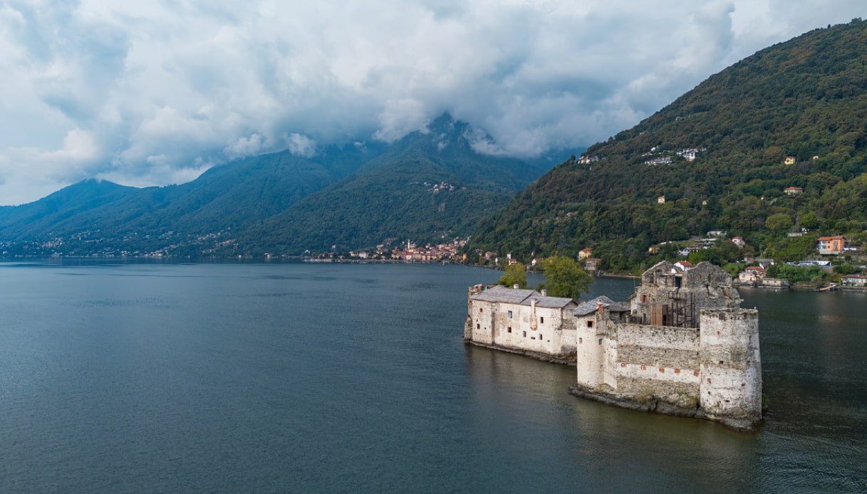 Castelli di Cannero: Lago Maggiore