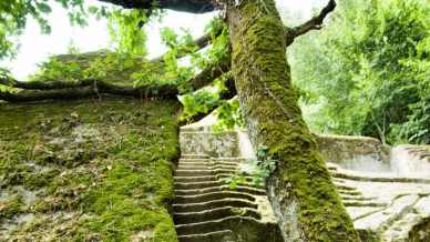 Il mistero della Piramide Etrusca del parco dei mostri di Bomarzo