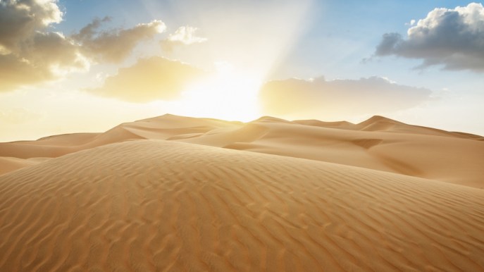 Viaggio in Oman: glamping tra le dune del deserto