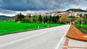 Via dell’Acqua, la pista ciclabile che collega Roma e Assisi