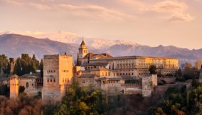 Il complesso dell'Alhambra a Granada