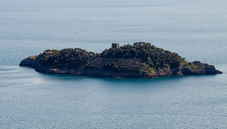 le isole sconosciute della costiera campana