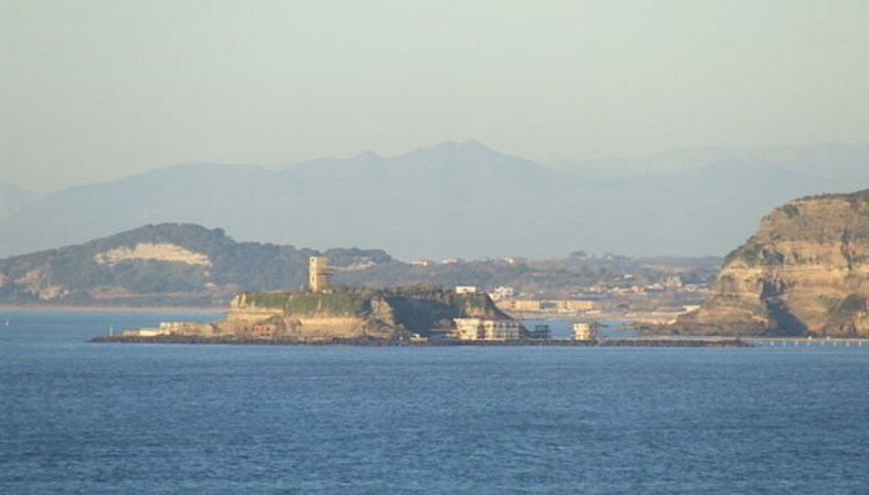 le isole sconosciute della costiera campana