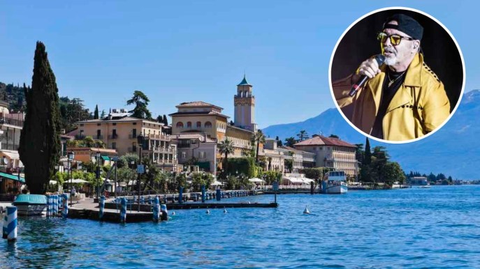 Vasco Rossi in vacanza sul Lago di Garda