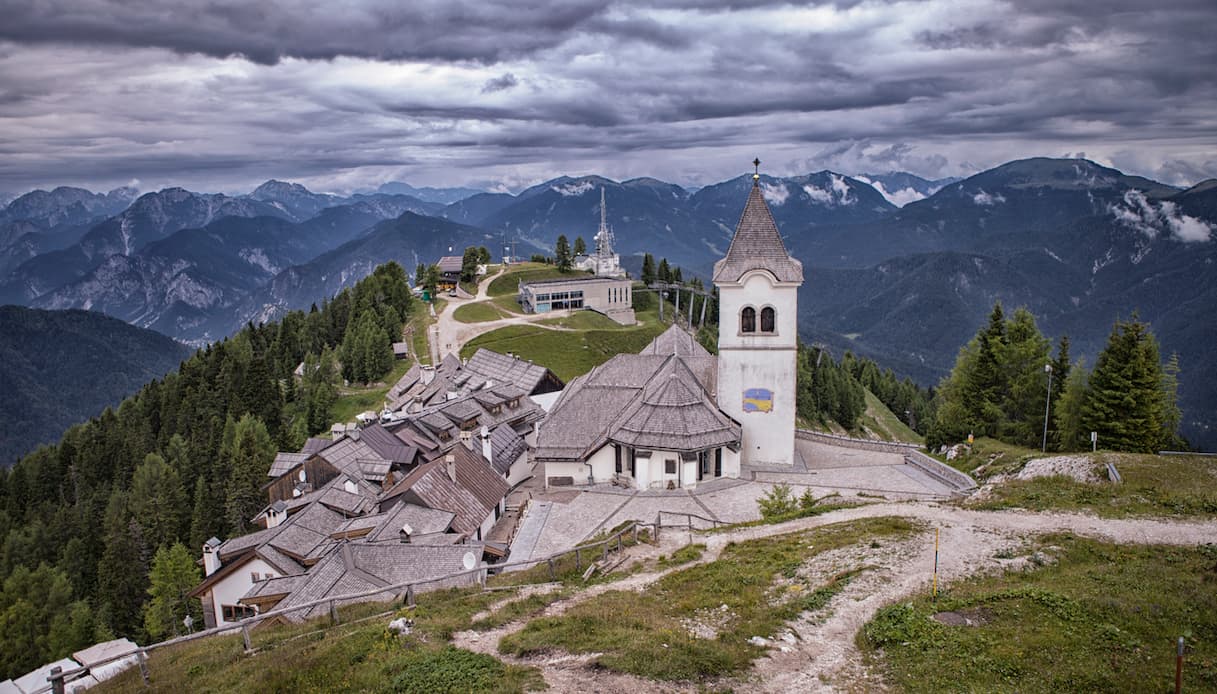 Verso il Santuario del Monte Lussari, lungo il Cammino Celeste