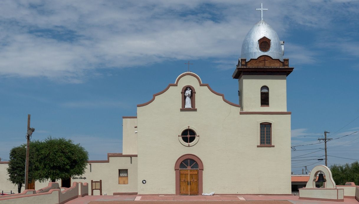 La chiesa di Ysleta, lungo il tragitto dell'El Camino Real Tierra Adentro 