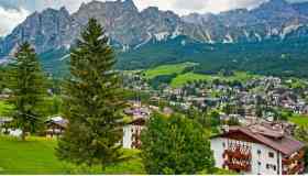 Cortina, un paradiso green per gli amanti dello sport e del relax