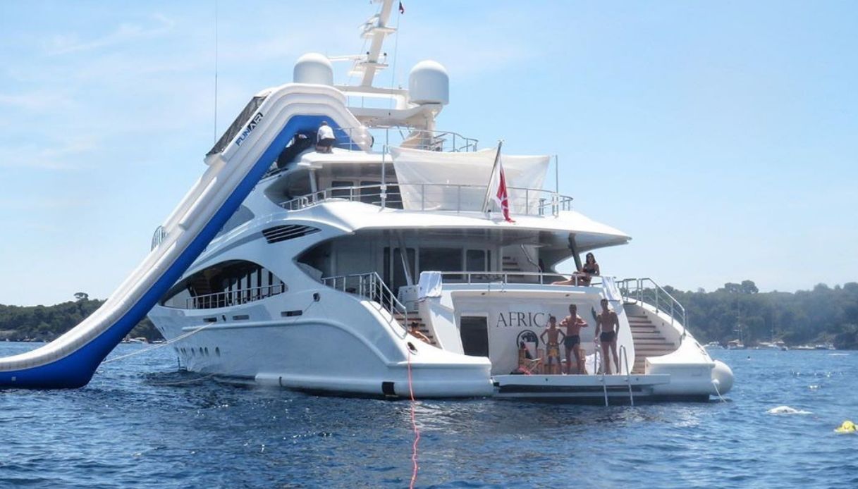 ronaldo yacht