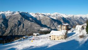 Alpe di Mera, il borgo di montagna raggiungibile solo se si arriva entro una certa ora