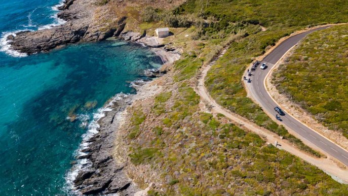 I migliori itinerari per un viaggio in Corsica in moto
