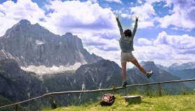 5 giorni (gratis) nel cuore delle Dolomiti per liberarti dallo stress