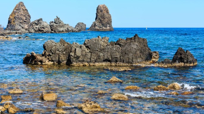 Le 5 spiagge più belle di Catania e dintorni