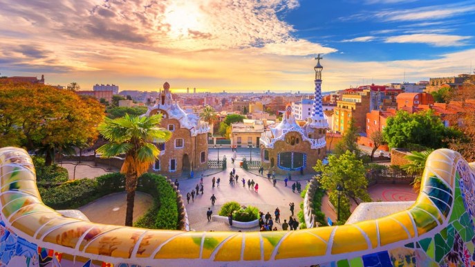 Barcellona contro l’overtourism: “La nostra città è un tesoro”