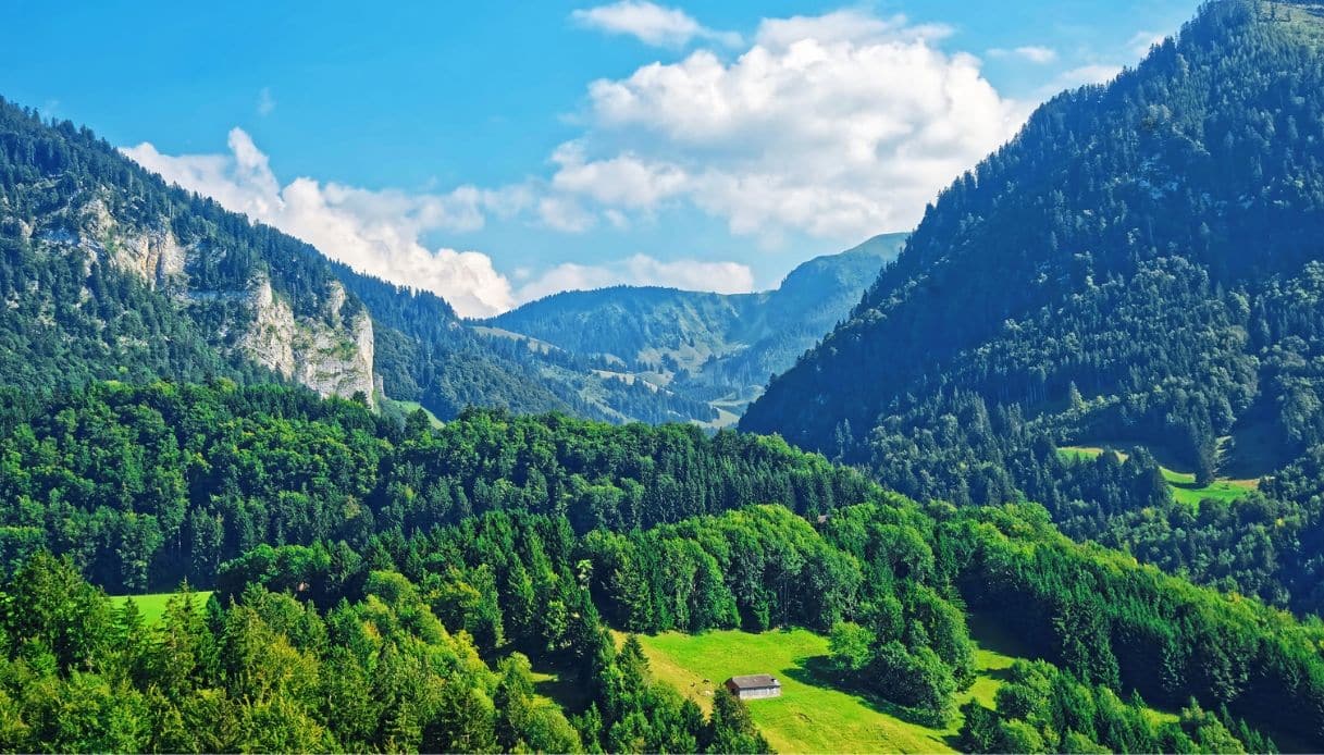 In Svizzera Charmey E Il Punto Di Partenza Ideale Per Gite Nelle Alpi Siviaggia