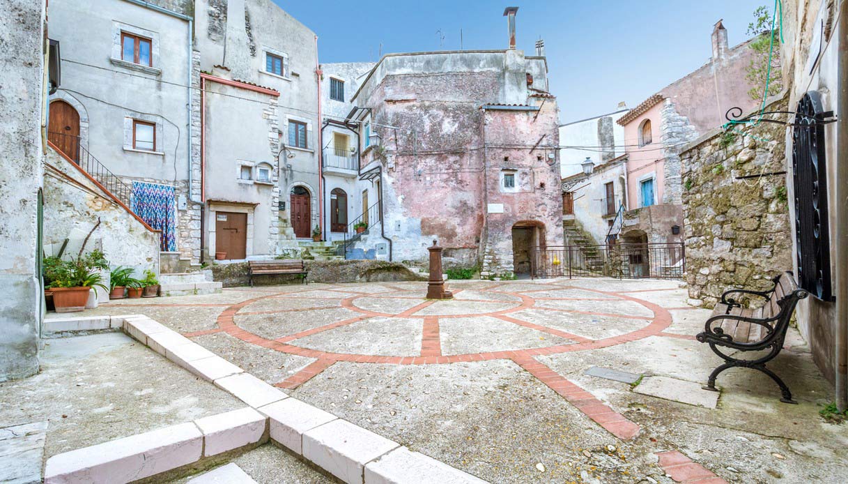 Piazzetta a Vico del Gargano