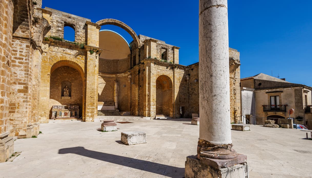 Salemi: in Sicilia, una “città di pietra” nella Valle del Belice