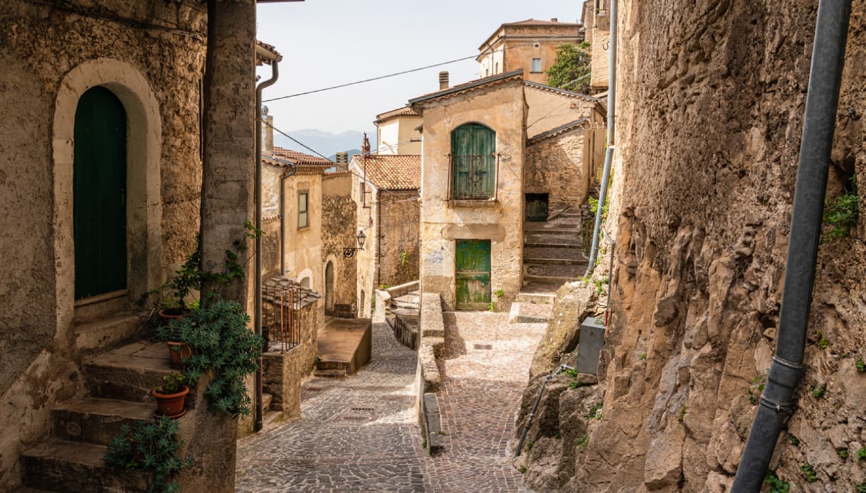 Pesche cosa vedere nel borgo presepe