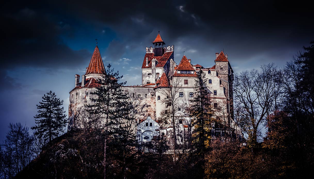 La Fortezza di Poenari, il vero castello del Conte Dracula | SiViaggia