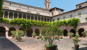 Tolentino, il borgo marchigiano dove Napoleone firmò la pace