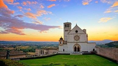 Weekend di relax in Umbria: 4 itinerari indimenticabili fra borghi, natura e storia
