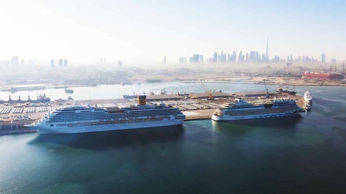 Crociere, negli Emirati Arabi è boom di navi