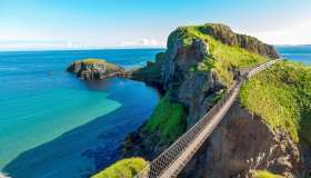 5 cose da fare in Irlanda, dal ponte di corda alla Isole Aran