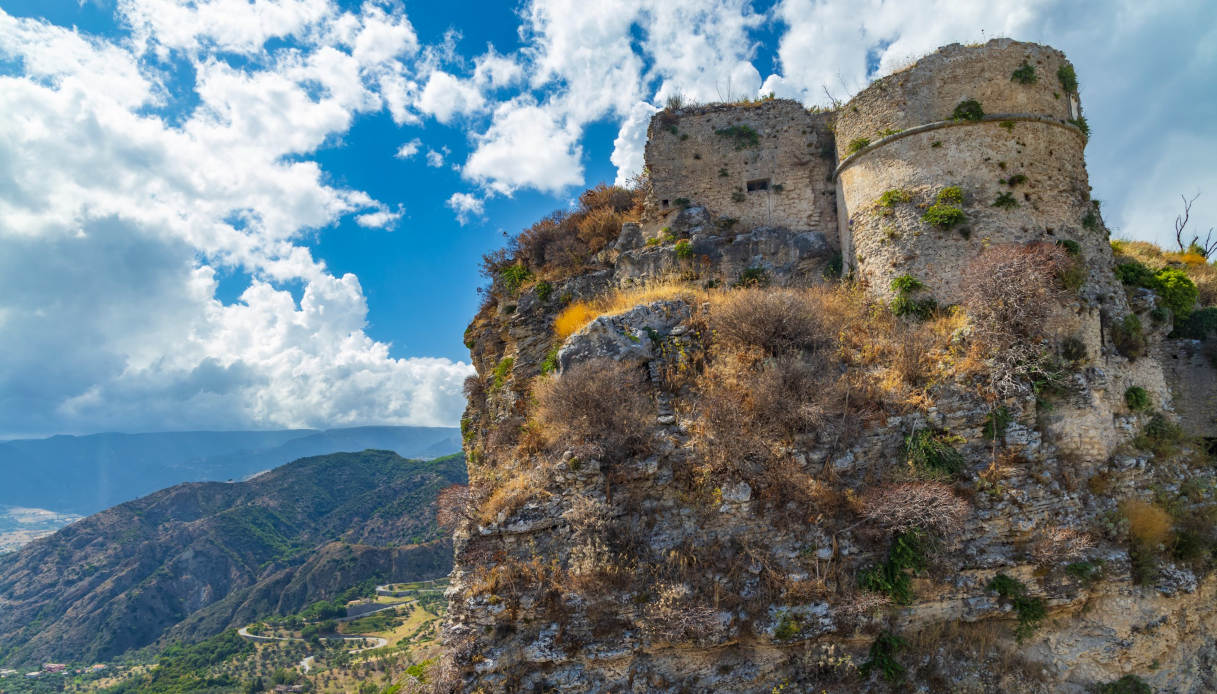 Gerace Il Borgo Incantato Della Calabria