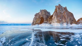 Baikal, il lago ghiacciato ai confini del mondo che ti farà innamorare