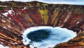 Il lago vulcanico colorato e suggestivo: Kerið Lake, Islanda