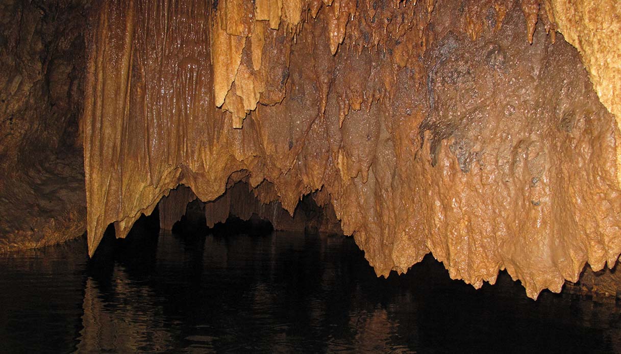Le grotte di Belize