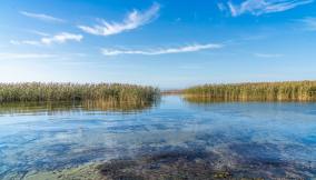 Lagune nel mondo: le più incantevoli da scoprire tra primavera e estate