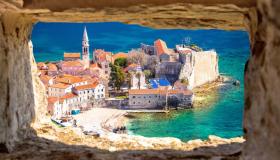 Budva, nel Montenegro, tra mare, relax e divertimento