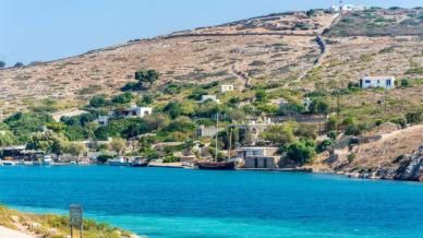 Questa isola quasi disabitata è l’ultimo paradiso della Grecia