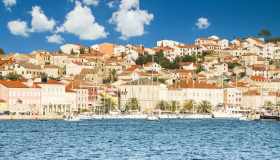 Lussinpiccolo, 10 motivi per scoprire questa città su un’isola della Croazia