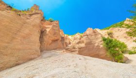 Alla scoperta delle Lame Rosse, la Cappadocia delle Marche