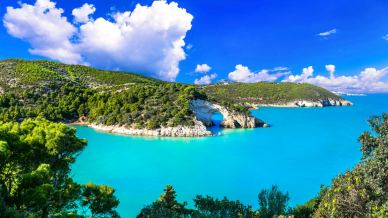 Viaggio nel Gargano: mare da sogno, natura unica e borghi eccezionali
